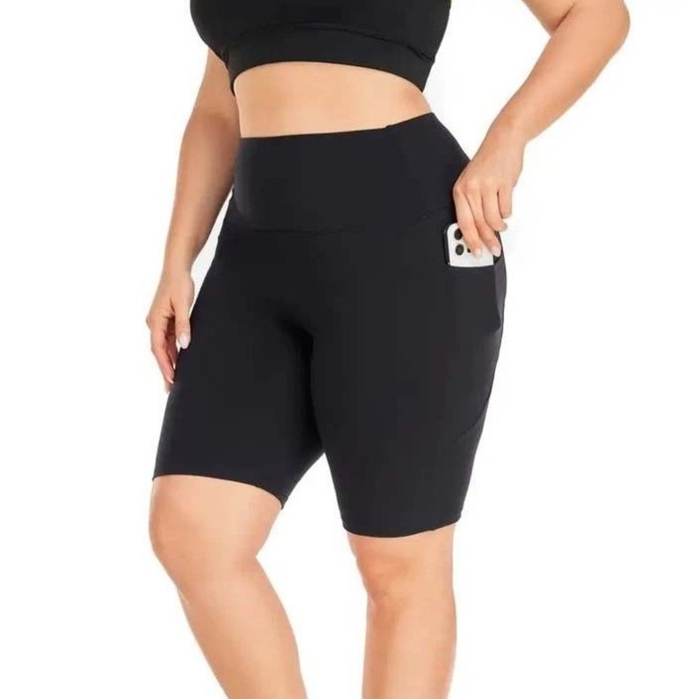 Active Women Black Side Pocket Biker Shorts Polyester Spandex Athleisure 22/24W